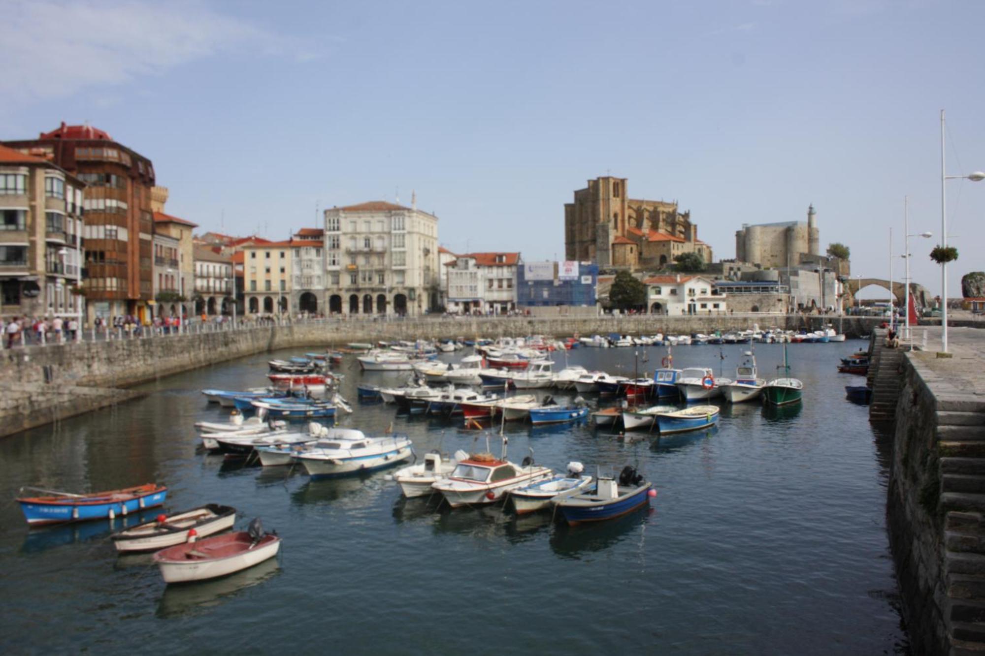 Sea Views In The Heart Of The Old Town Apartment Castro Urdiales Exterior photo